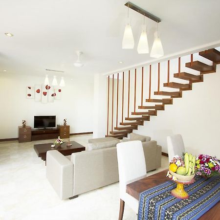 Aksata Villas Canggu Exterior photo