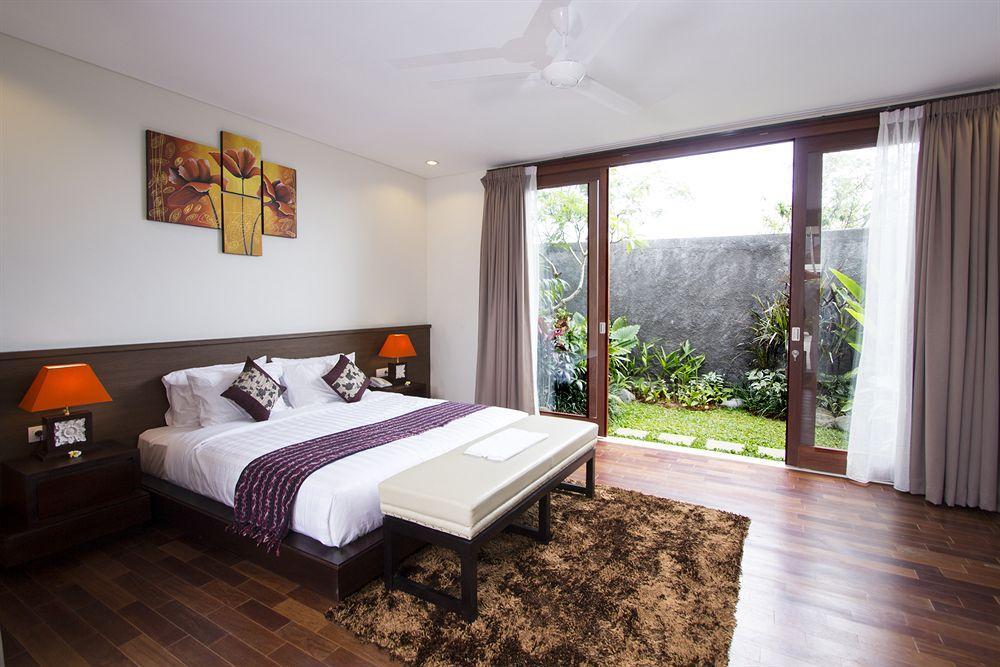 Aksata Villas Canggu Exterior photo