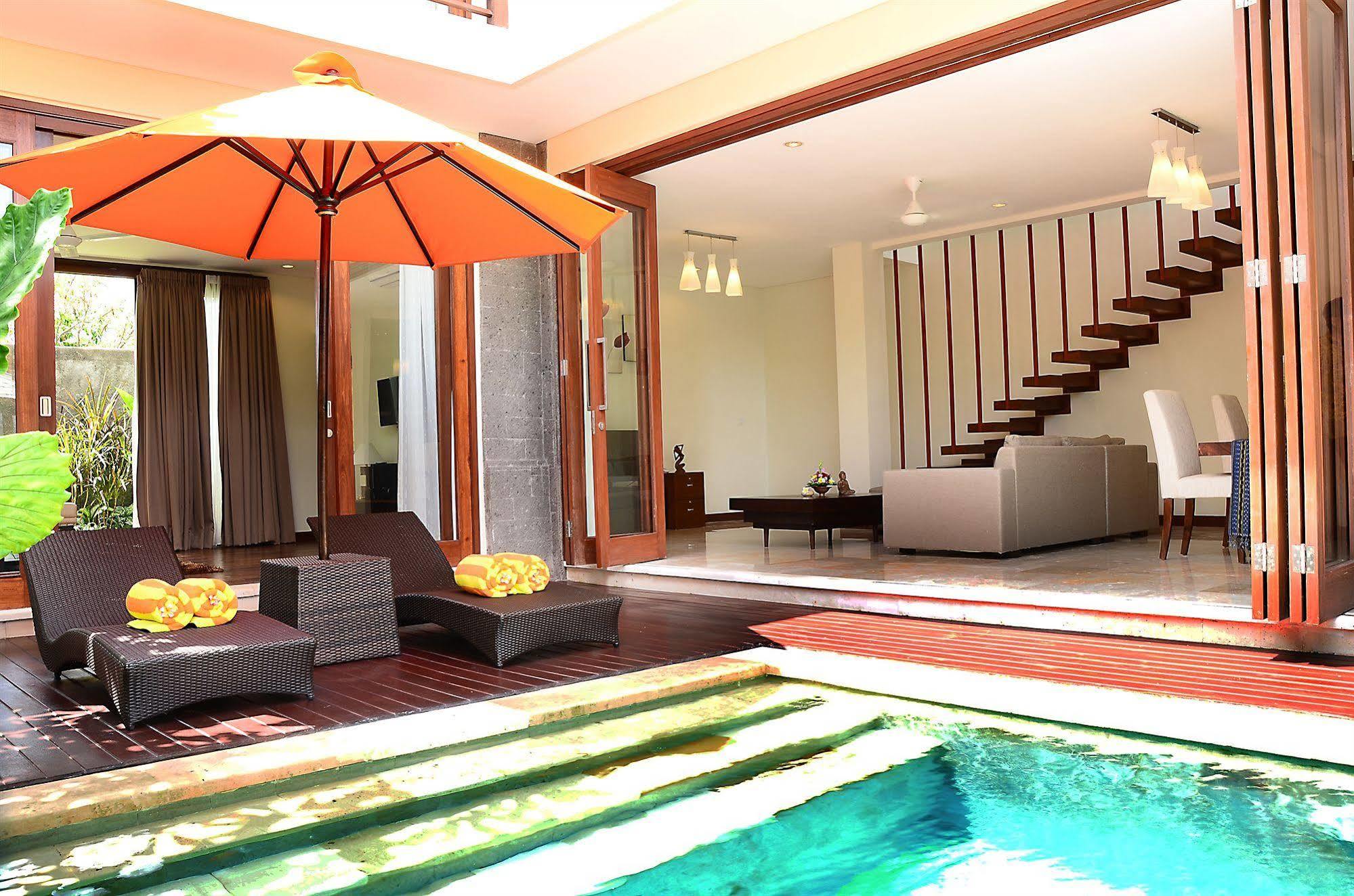 Aksata Villas Canggu Exterior photo
