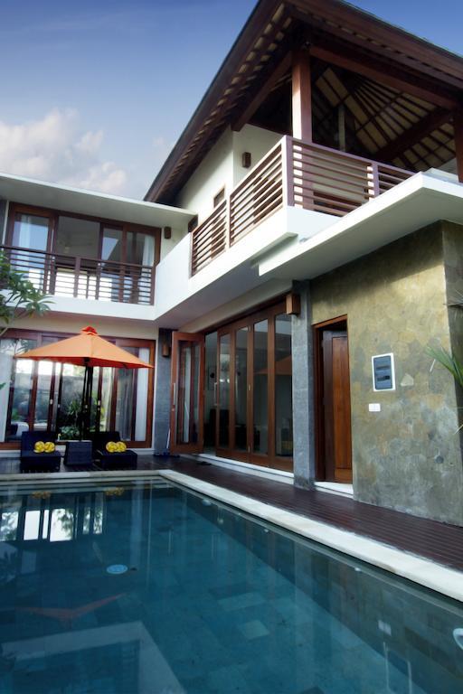 Aksata Villas Canggu Exterior photo